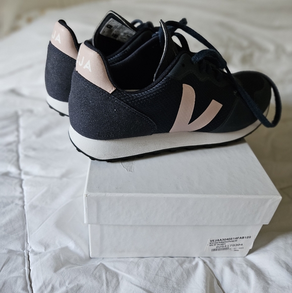 Veja SDU RT sneakers, size EUR 40 - Picture 2 of 6